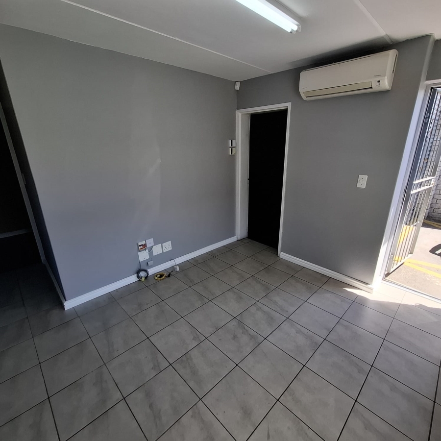 To Let commercial Property for Rent in Brackenfell Central Western Cape